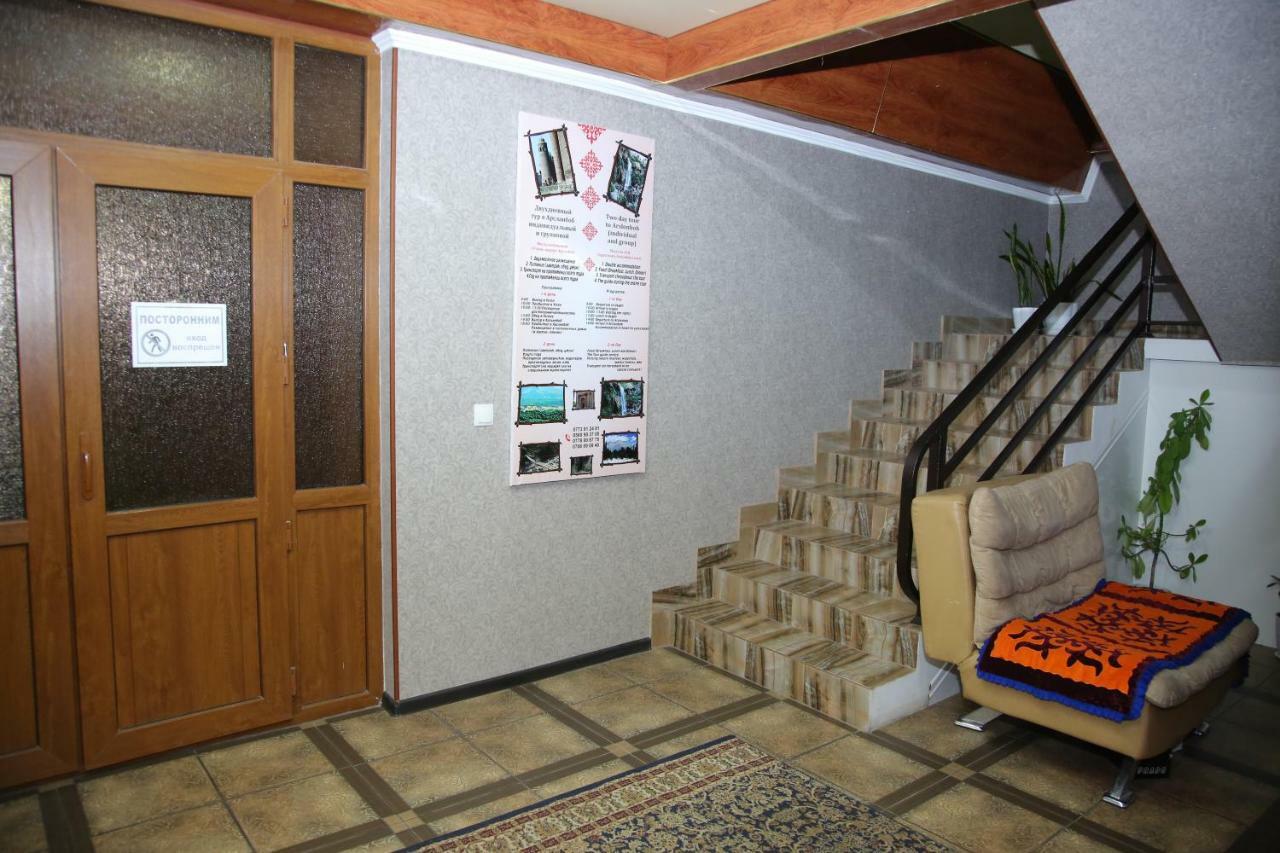 Medi Guest House Osh Exterior photo