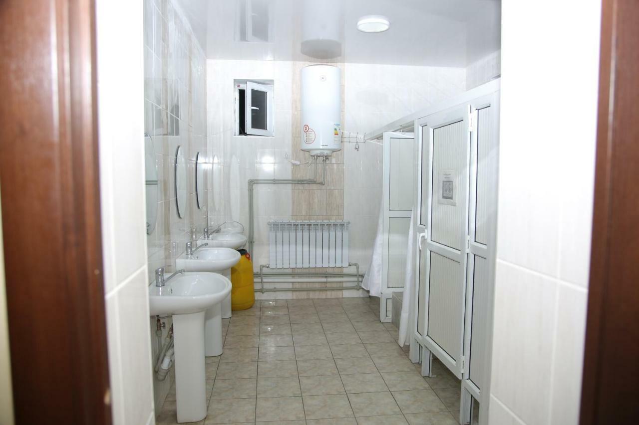 Medi Guest House Osh Exterior photo